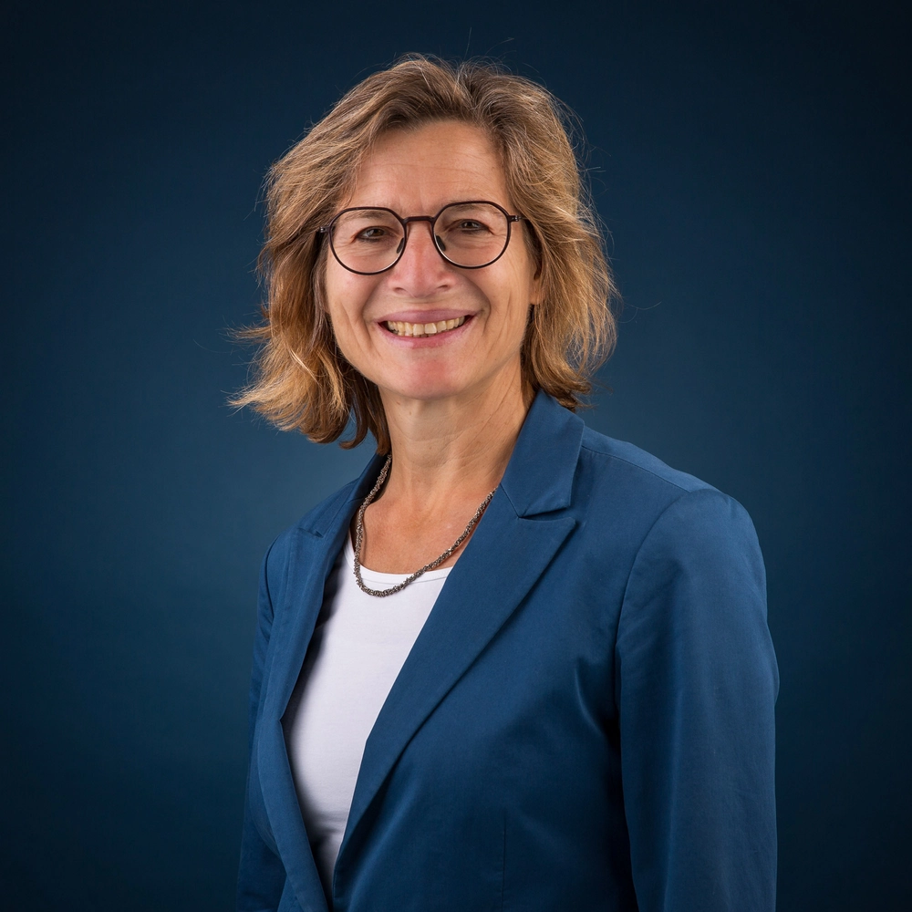 Annette de Ruiter - Collegamento